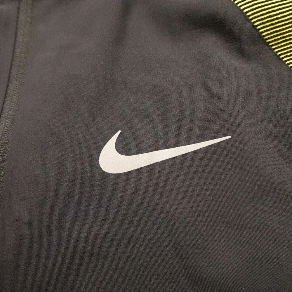 Nike Dri-FIT Stadium Running Jacket Women’s Large Black Green‎ Reflective